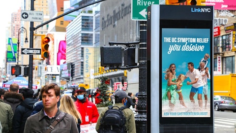 Digital out of home screen in New York City with Intersection's Out of Home Advertising Solutions on a digital screen
