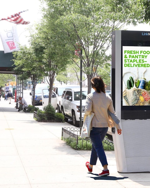 Link NYC kiosk - out of home advertising digital screen in New York City - Intersection Advertising